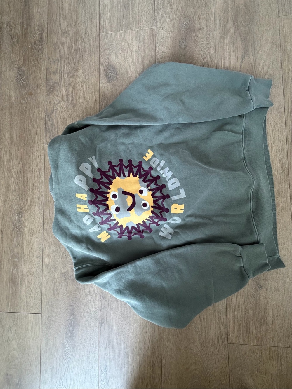 Madhappy Worldwide Fleece Hoodie - Picture 4 of 5